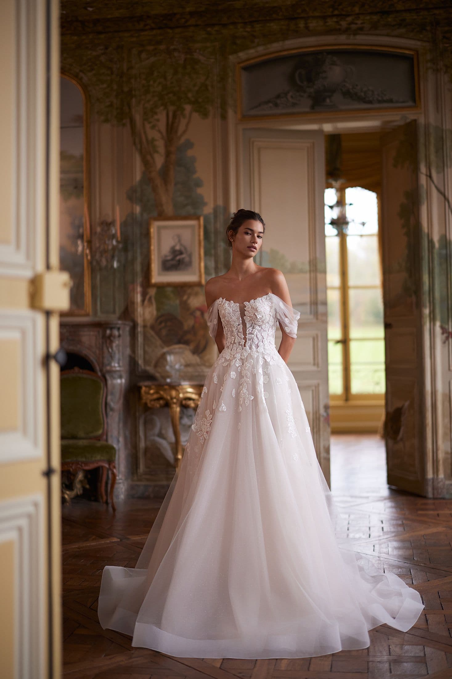 Fabienne 562 - image 2