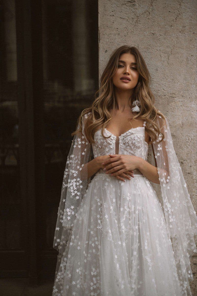 Behati - image 8