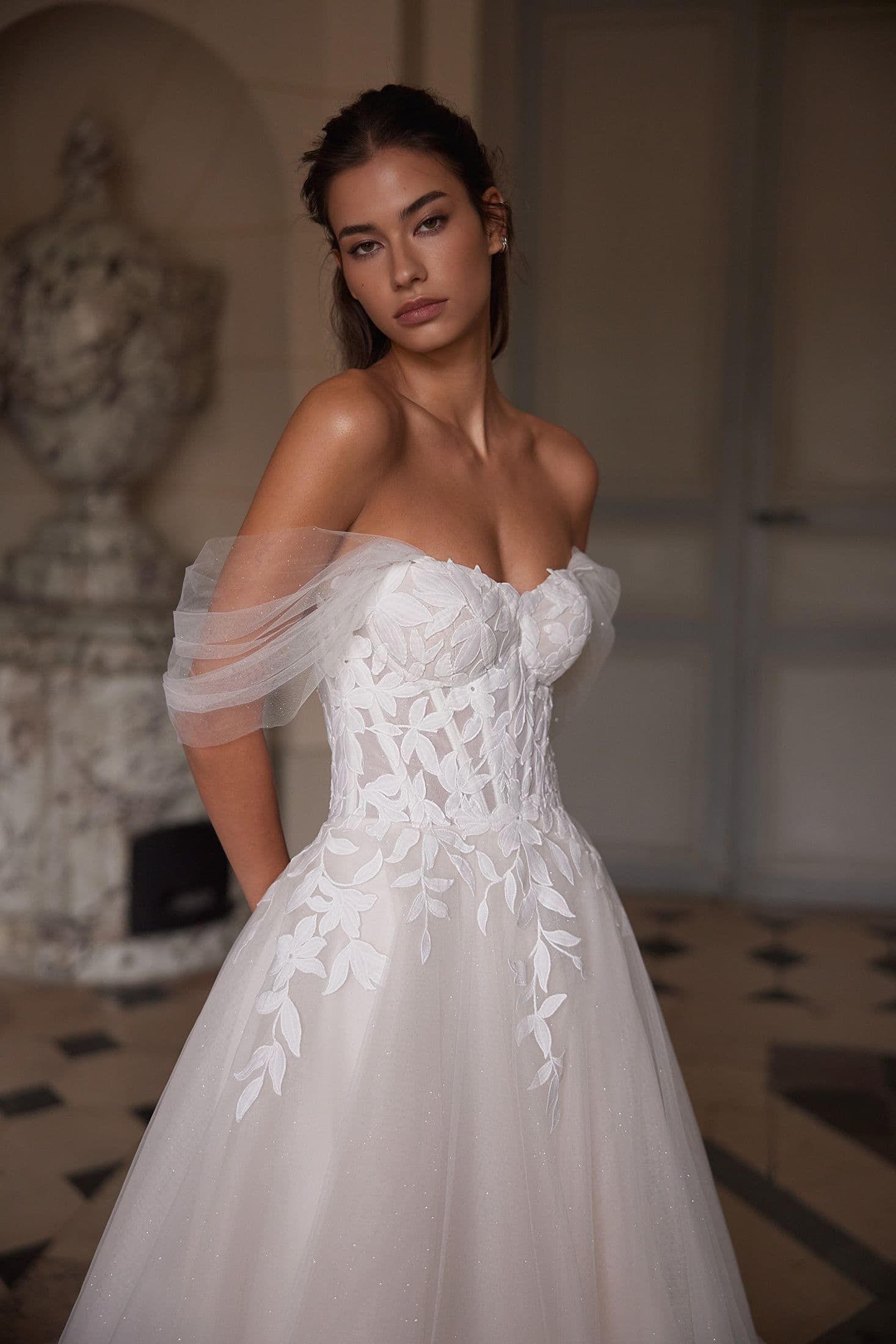 Alice 549 - image 1