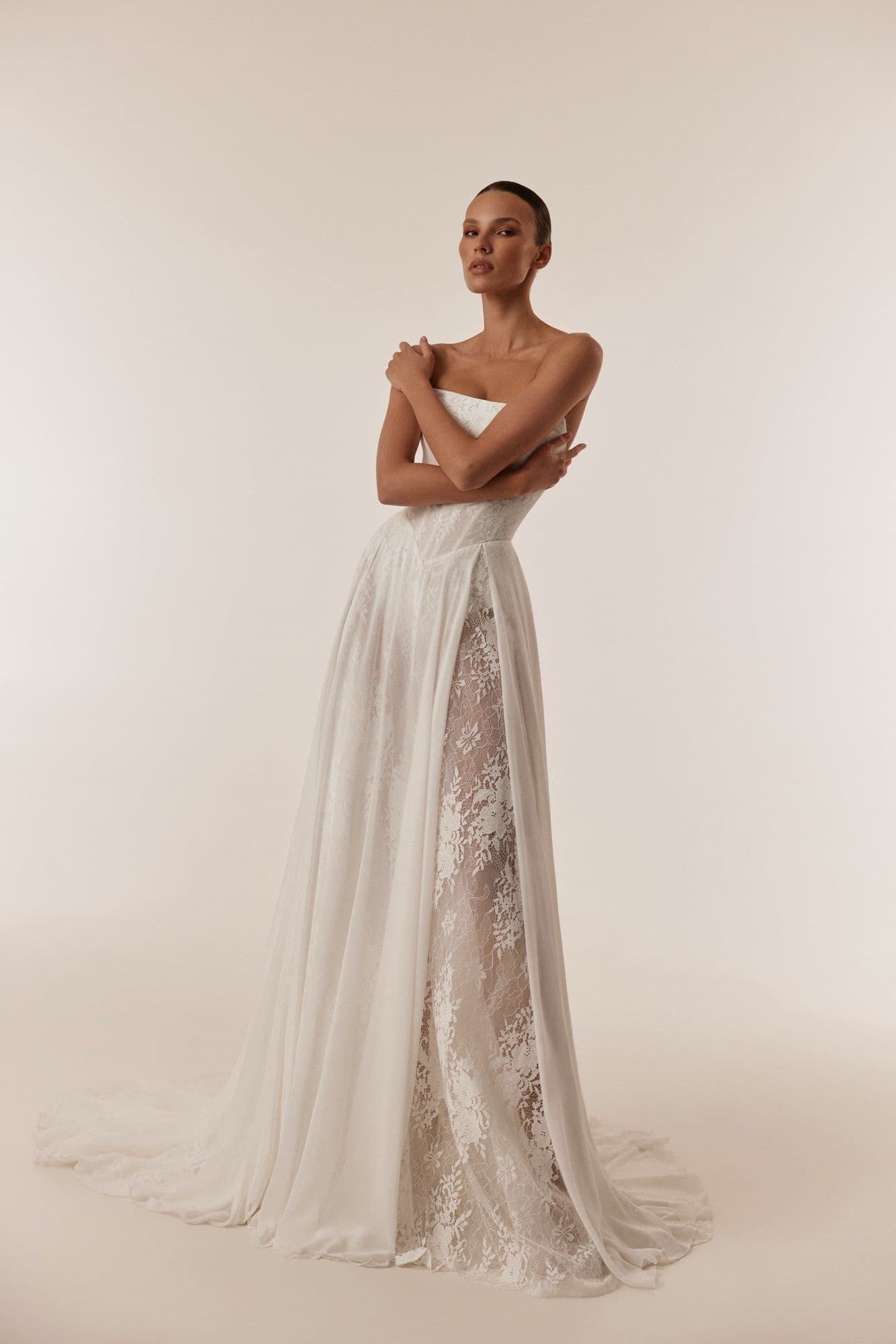Renata - image 5