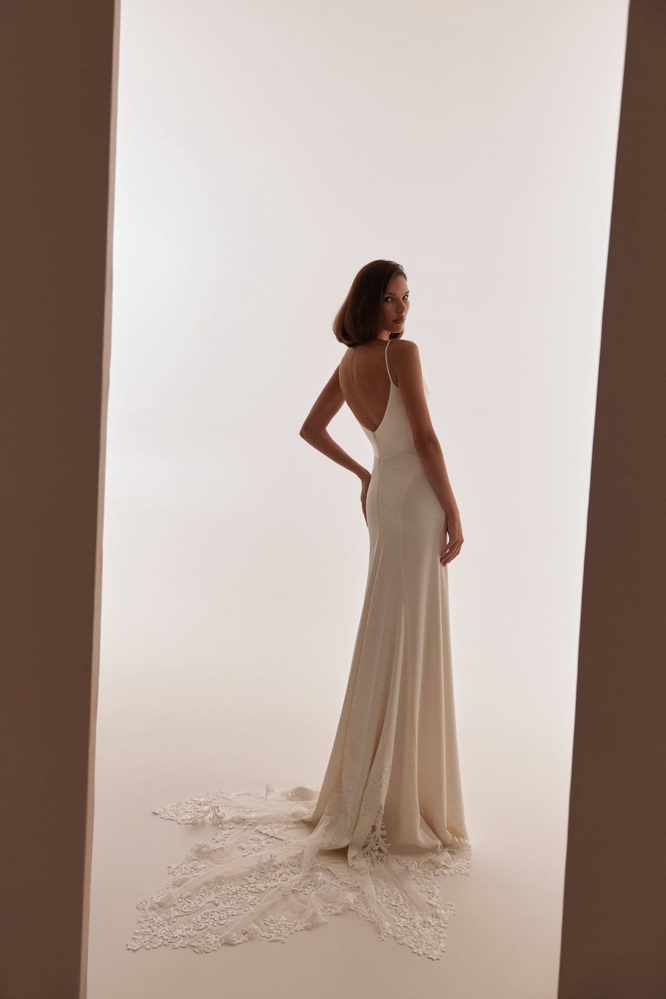 Leni - image 3